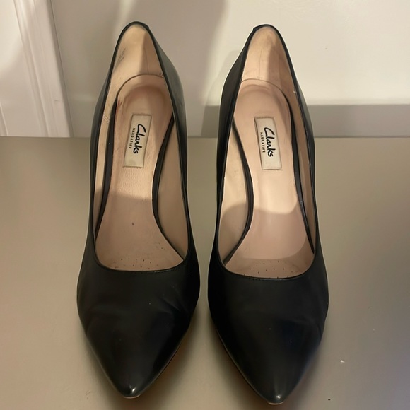 Clark’s - leather, pointed toe, wedge heel - size 9.5 - Picture 2 of 8